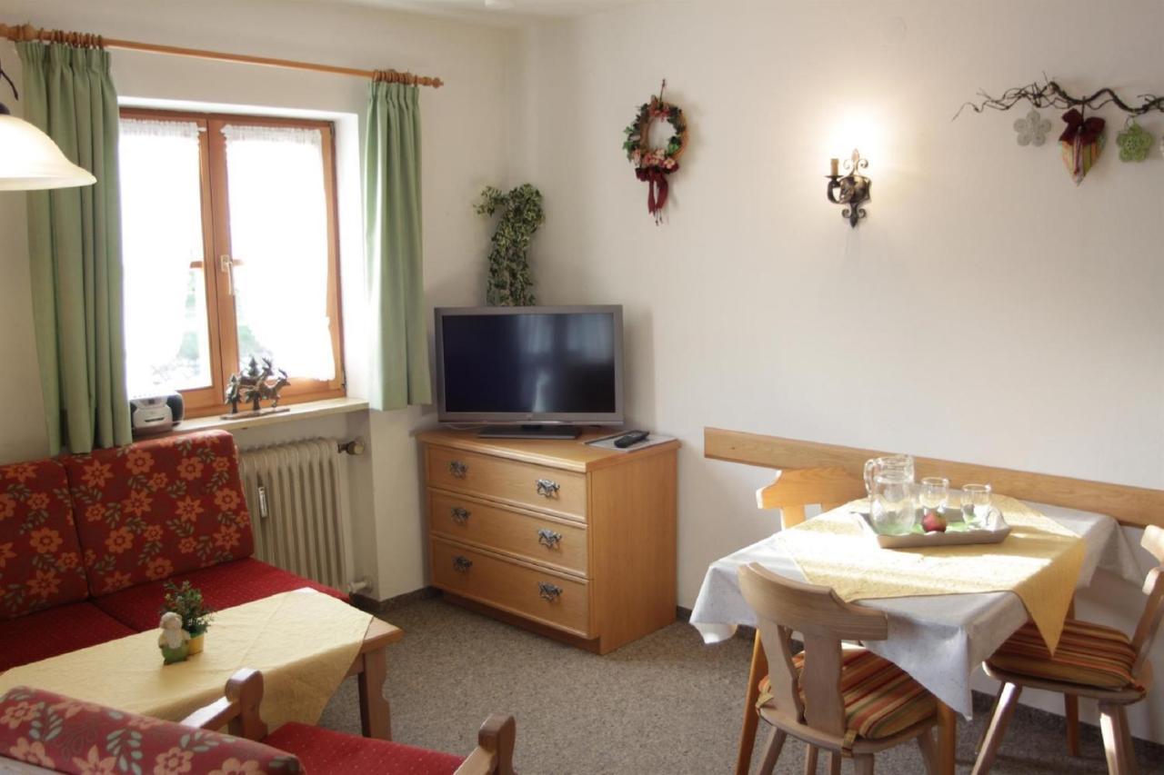 Haus Isartal Apartment Mittenwald Exterior photo